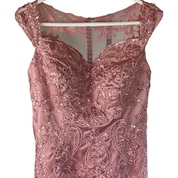 Long Dusty Rose Formal, Evening Gown, Mermaid fit with Tooling, lace & sequins - Picture 10 of 17